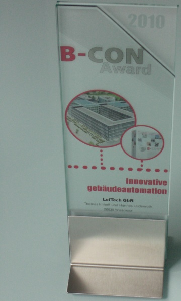 Photo: iconagaward2010_g.jpg