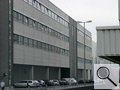 Bürofassade mit Beschattung
